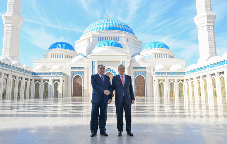 Kazakhstan and Tajikistan presidents forge digital collaboration and strengthen bilateral ties 
